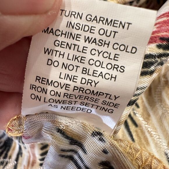 NY Collection Women's Roll Tab Sleeve‎ Tunic Top Small  V Neck pocket Floral Y2K - Picture 8 of 11